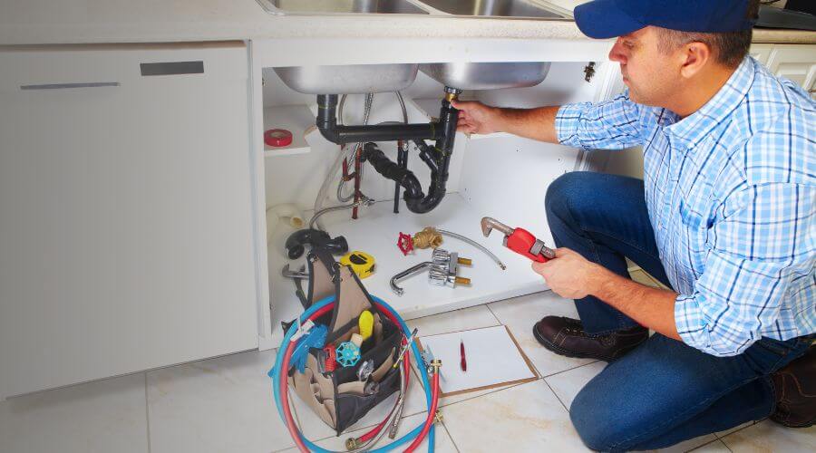 Expert burst pipe repair services in Black, MO